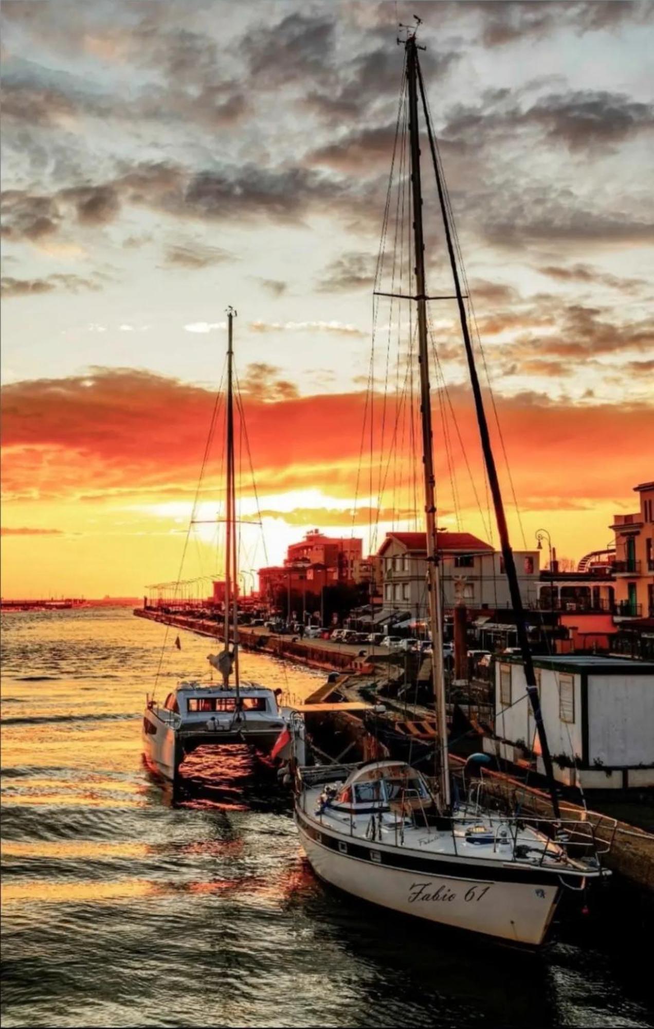Vista Mare Fiumicino Villa Eksteriør billede